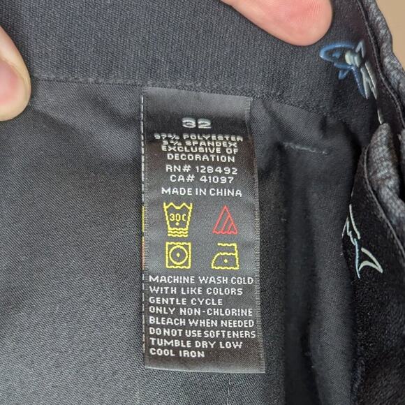 Greg Norman Everbest Dark Gray Grid Patterned Athletic Golf Shorts Size 32 - Picture 5 of 8